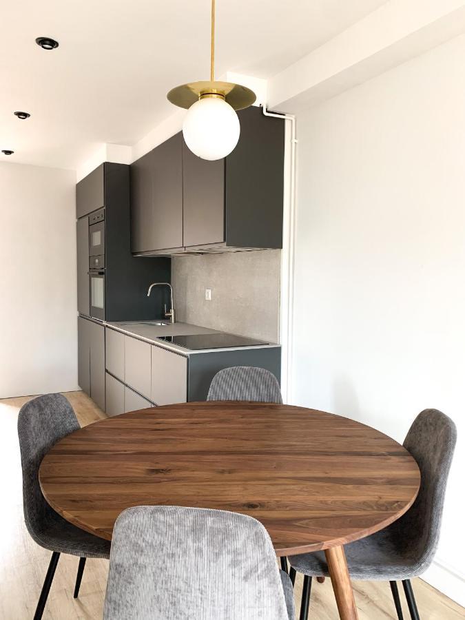 Acogedor Apartamento Con Terraza Y Parking Publico En コミージャス エクステリア 写真